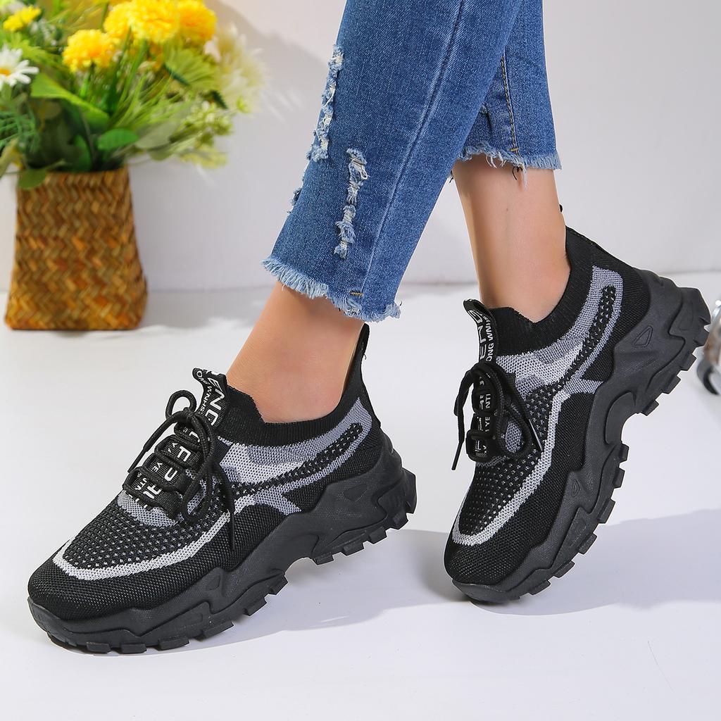 New Fly Woven Mesh Casual Breathable Sneakers Korean Style Thick-Soled Mesh Red Shoes Light Running Shoes