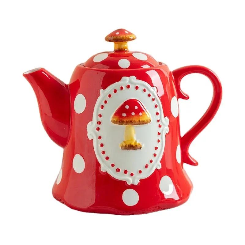 

Керамическая тарелка для стейка в западном стиле в форме гриба, тисненая амфора, миска для лапши и супа, мультяшная милая кофейная чашка, домашняя посуда для фруктов, десертов, салатов