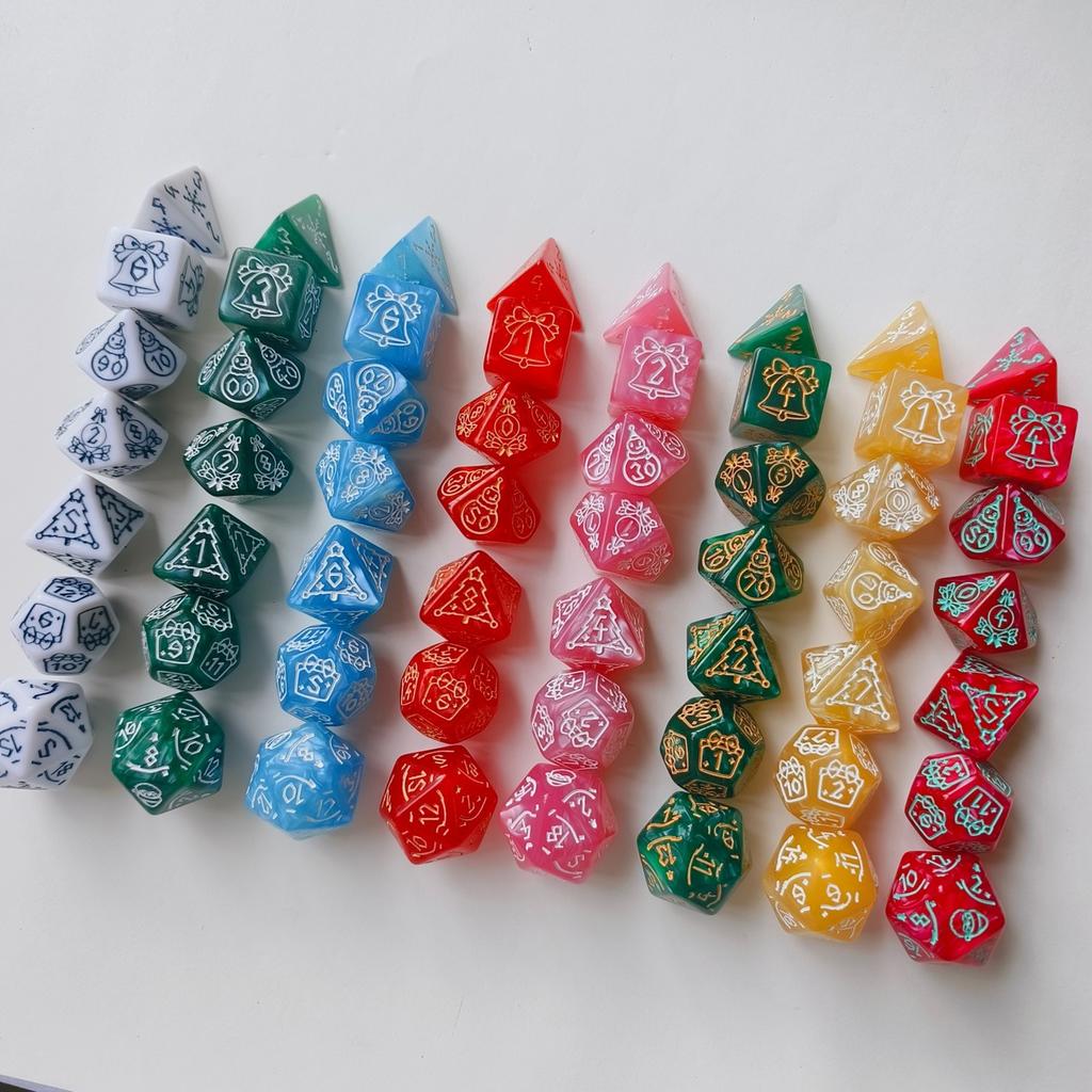 7pcs/set New Snowman Christmas Tree Pattern Christmas Dice DND Number Dice Running Team Board Game Dice Set Christmas Supplies