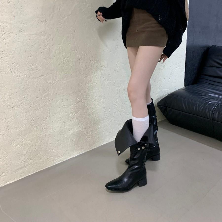 Korean Version of Retro Square Head Thick Heel Tall Knight Boots Women's 2025 Autumn and Winter New Stacking Boots Look Thin But Knee Boots