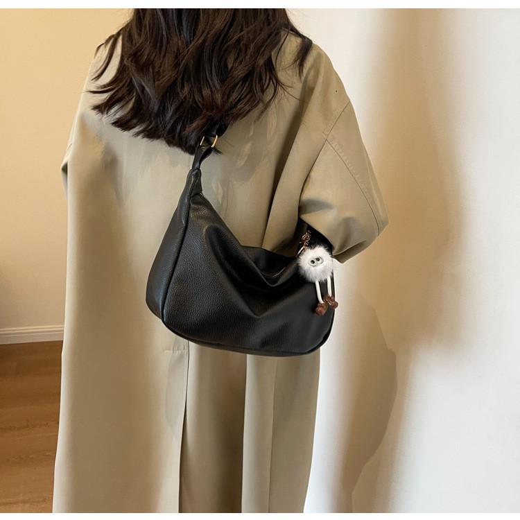 Trendige Street Style Umhängetasche Damen 2023 Neue Wintermode Einfache Crossbody-Tasche Lässige Vintage-Tasche