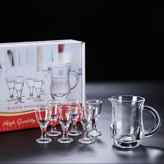 7-teiliges Glas-Weinglas-Set Haushalts-Weindispenser Geschenk Weinglas-Set Spirituosenglas Schnapsglas 10ml Transparentes Glas Trinkgeschirr