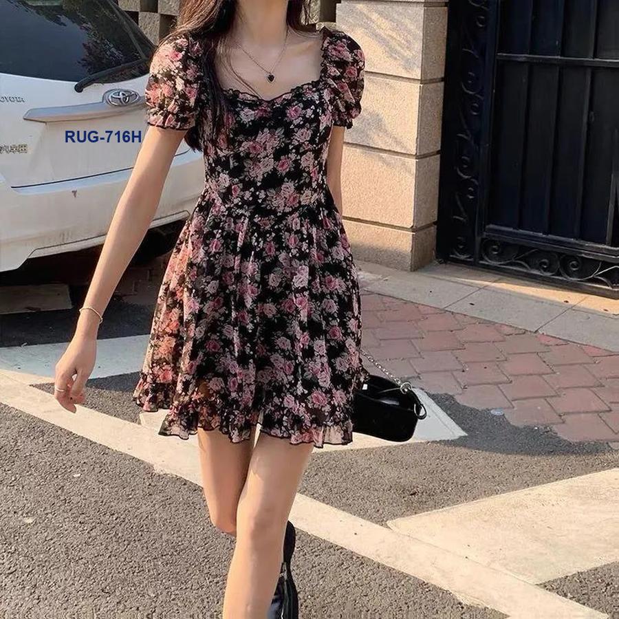 New French Floral Dress Summer Women's Fashion Square Neck Bubble Sleeve First Love Dress Pleated A-Line Mini Skirt