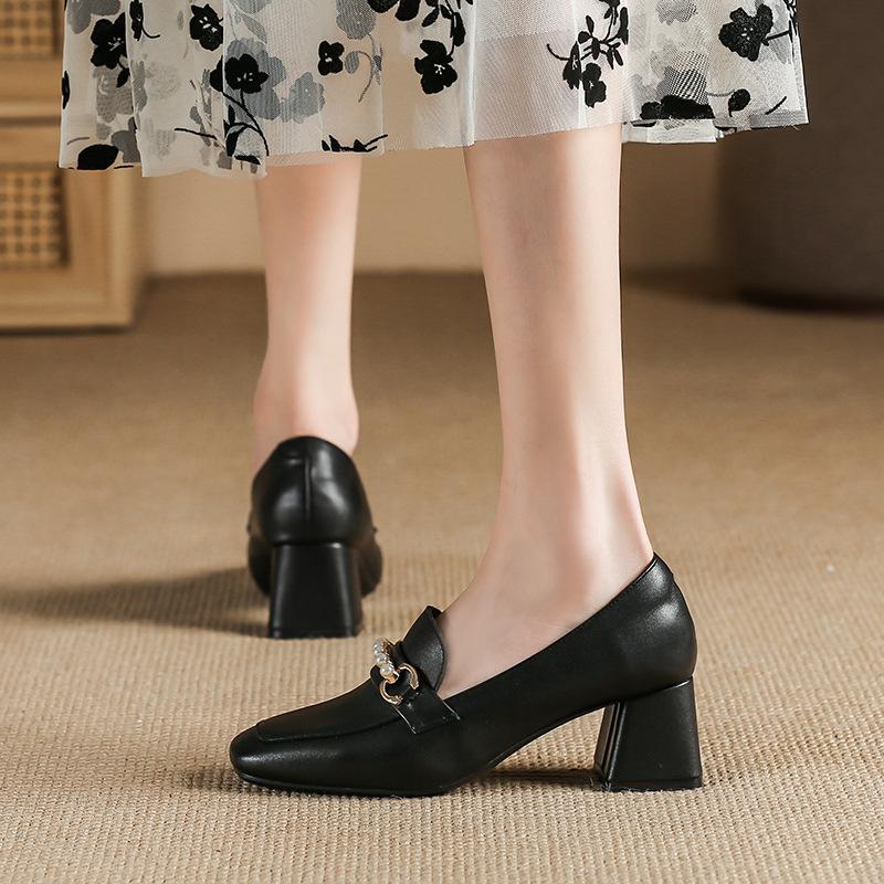 Autumn and Winter Retro College Style Square Head Pearl Buckle Thick Heel Mary Jane Single Shoes Professional Commuter Work Shoes
