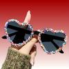 1 Pair Women's Sweet and Edgy Heart-Shaped Fashion Sunglasses For Men Sun Glasses Accessories Cake Candy Pink Cute Party Eyewear