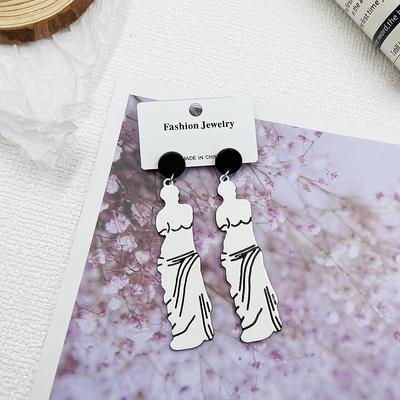 Creative Broken Arm Venus Earrings, European and American Trendy Acrylic Earrings