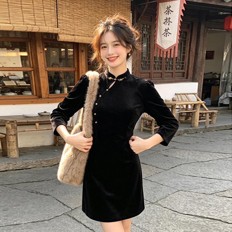 Black velvet new Chinese Suzhou short long-sleeved cheongsam improved young women's high-end sense small man spring and autumn