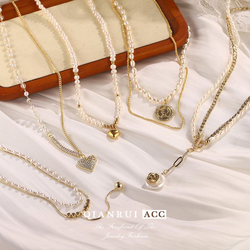 European and American necklaces, collarbone chains, simple double-layer niche fashion retro pearl love splicing chains
