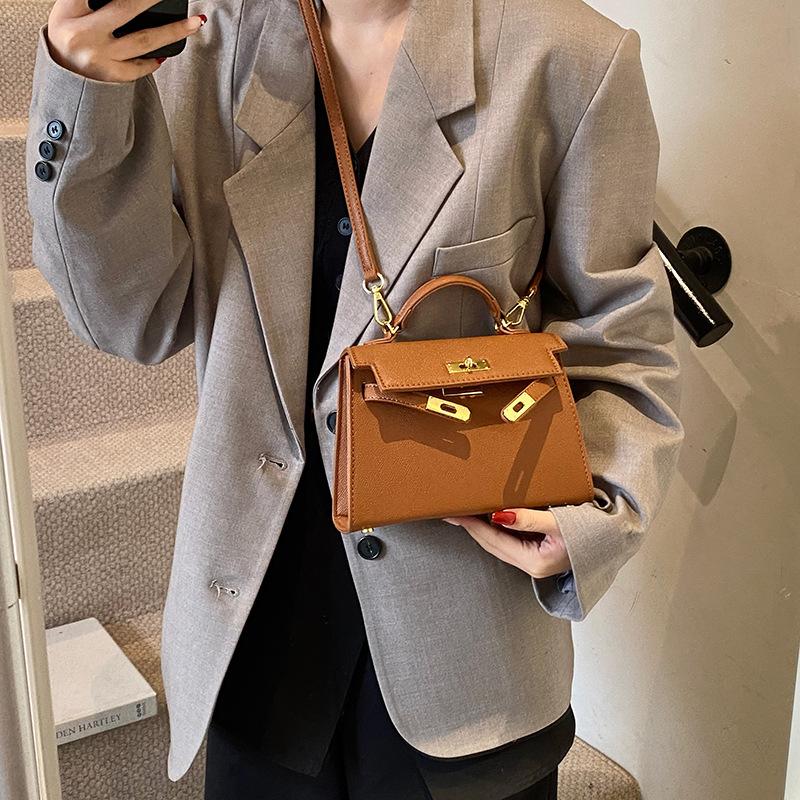 Premium bag palm pattern lock classic portable shoulder trendy women's bag