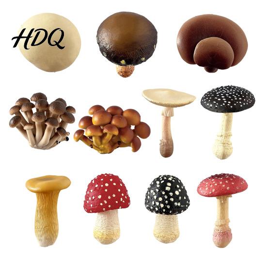 Hand Painted Mushroom Magnets 3D Refrigerator Magnet Resin Fake Decorative Memo Holder Photo Notes for Whiteboard Cabinet Kitchen