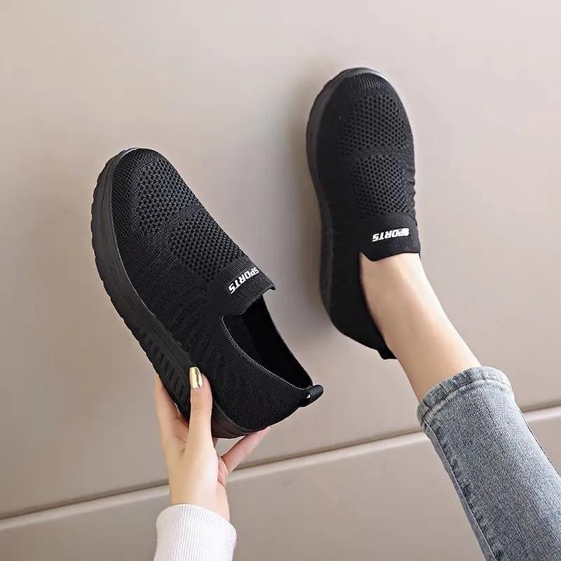 All-black Work Shoes, Women's Spring and Summer, Standing for A Long Time Without Tired Feet, Kitchen Small Black Shoes, Thick-soled Muffins