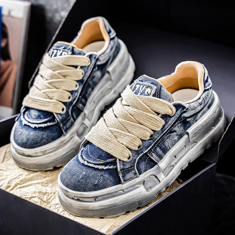 The New Summer 2025 Denim Trendy