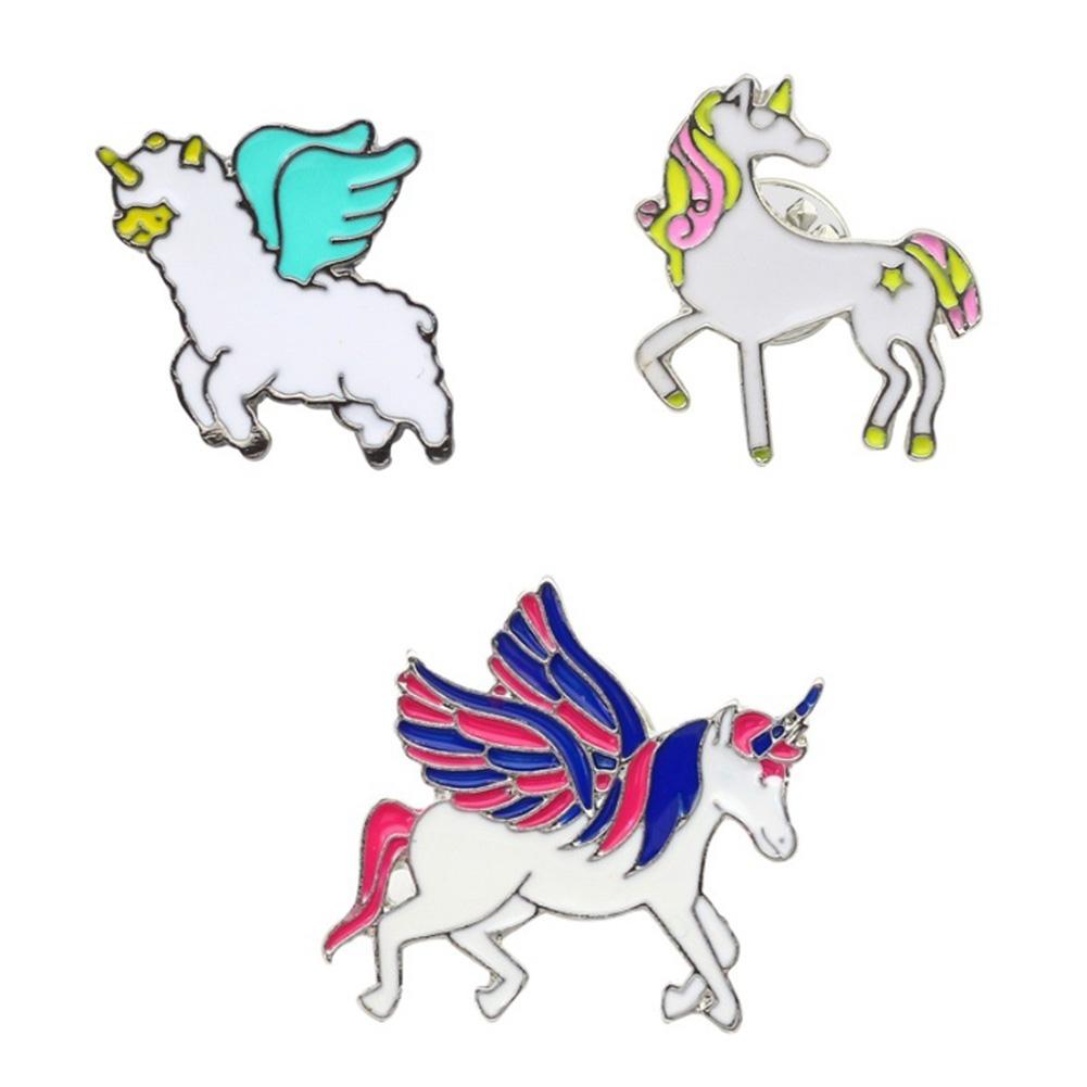 Cartoon Flying Horse Brooch Cute Animal Corsage Ornament Christmas Birthday Gift