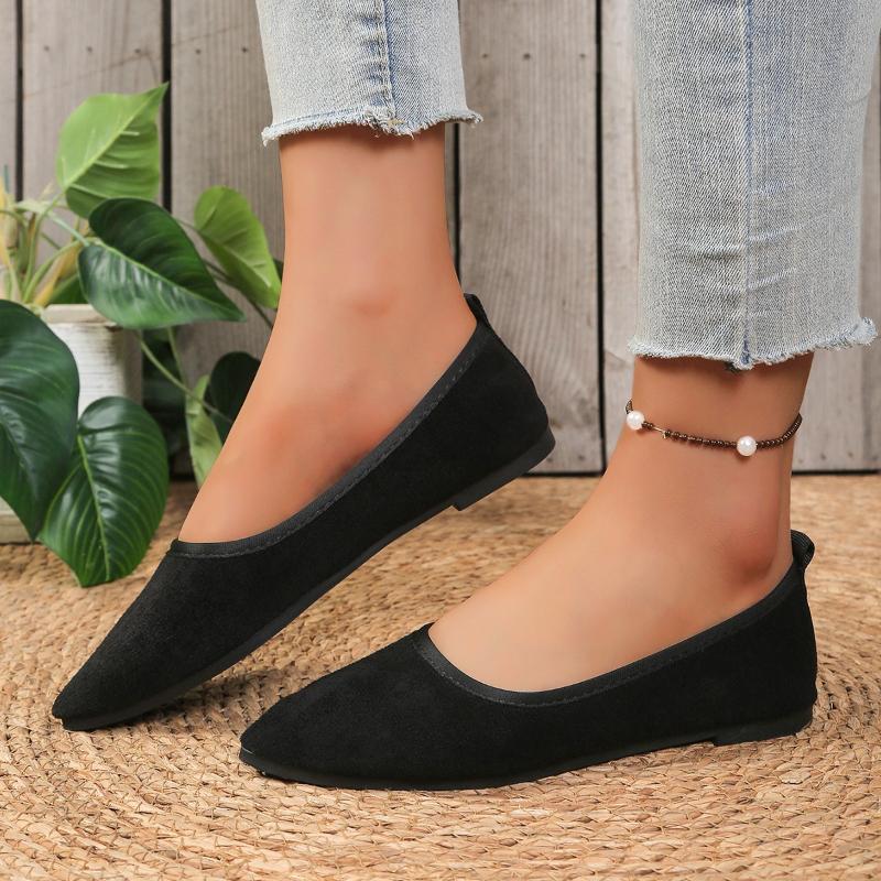 2026 Spring and Autumn New Fashion Pointed Large Flat Bottom Women's Shoes Versatile Shallow Mouth Simple Casual Shoes