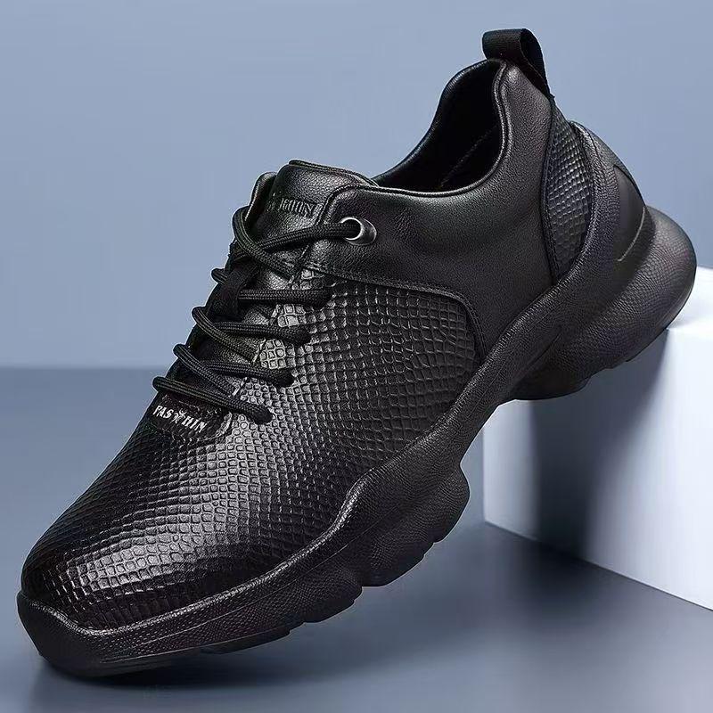 Men's Casual Breathable Leather Running Shoes - Non-slip, Thick Sole, Solid Color, Ideal for Outdoor and Business.