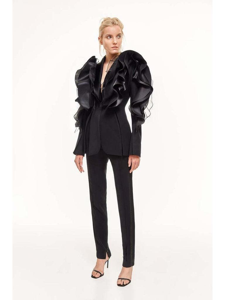 Niche Elegant Black 3D Ruffle Asymmetrical Slim Blazer