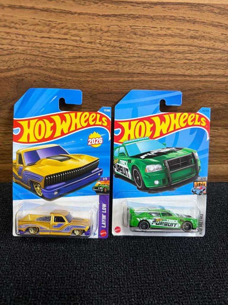 hot wheels mini car set 8 cars