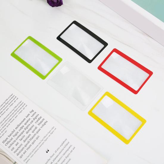 3X PVC Fresnel Lens Magnifier Pocket Credit Card Size PVC Frame Lightweight High Safety Square Lens Shape Magnifier