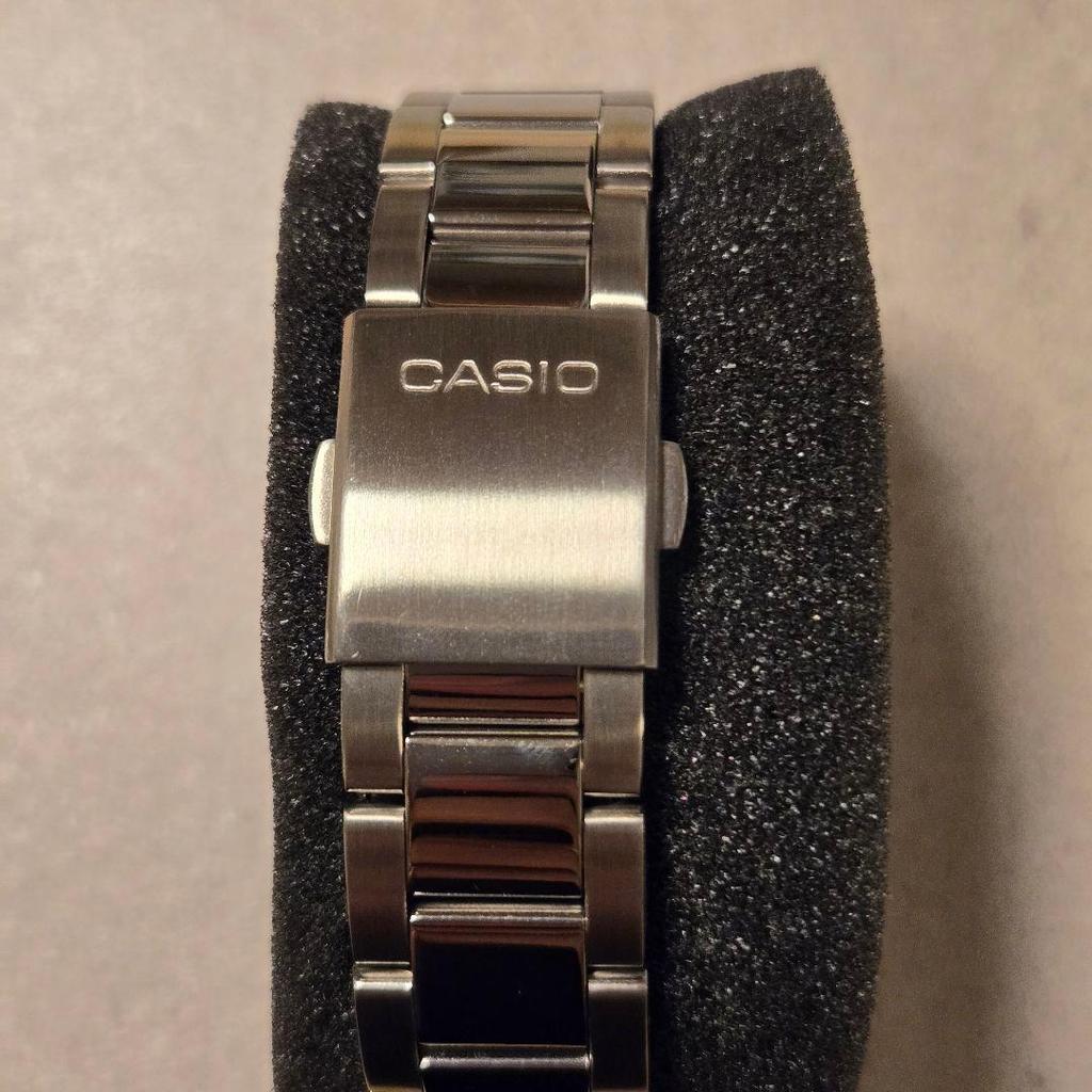 Used CASIO Divers Watch