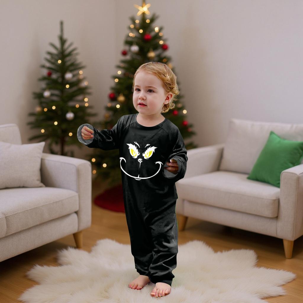 Passende Familiensets mit Weihnachtsmotiven, Langarmshirts und Hosen