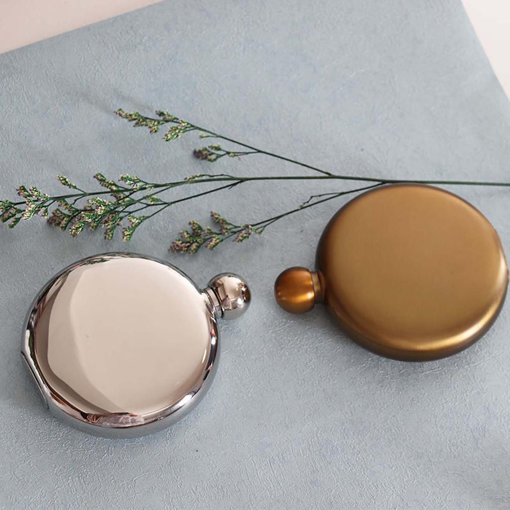 304 Stainless Steel Small Wine Bottle, Portable Mini Flat Round Outdoor Alcohol Carrying Jug Liquid Kettles for All Kinds of Win