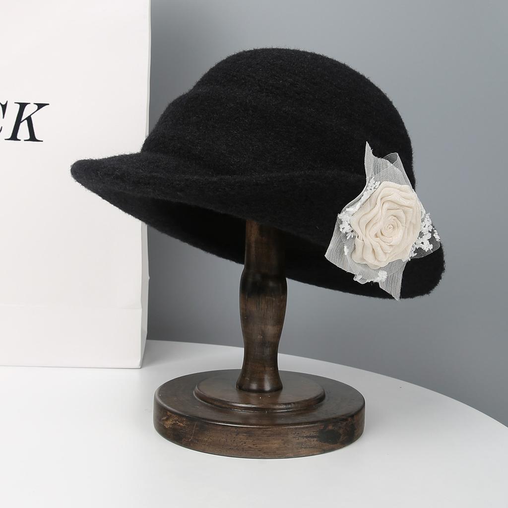 French daughter style elegant top hat female autumn and winter Hepburn style beret retro fashion face hat bucket hat