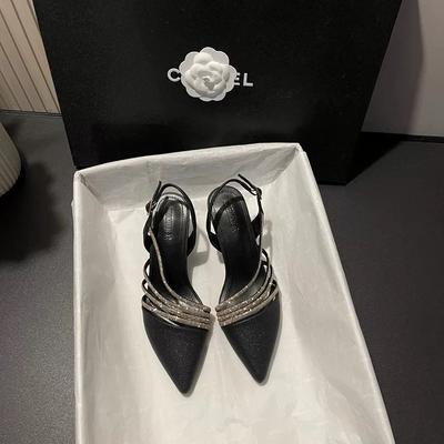 Black Crystal Pointed Toe Mid Heel Women's Shoes Summer Sensation French Style Sandals New 2025 Elegant Single Shoes