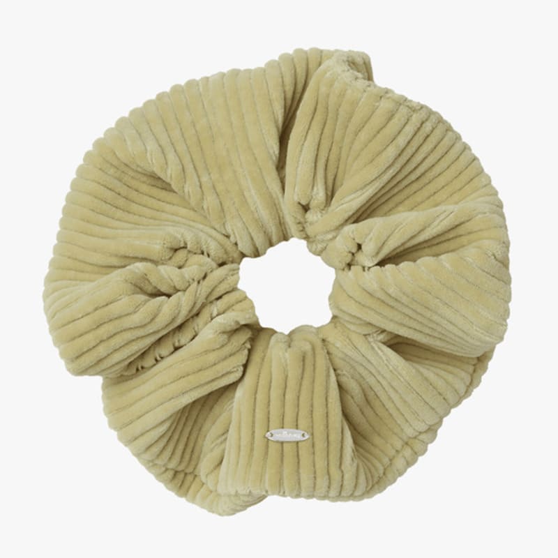 mellotory corduroy scrunchie (mustard)