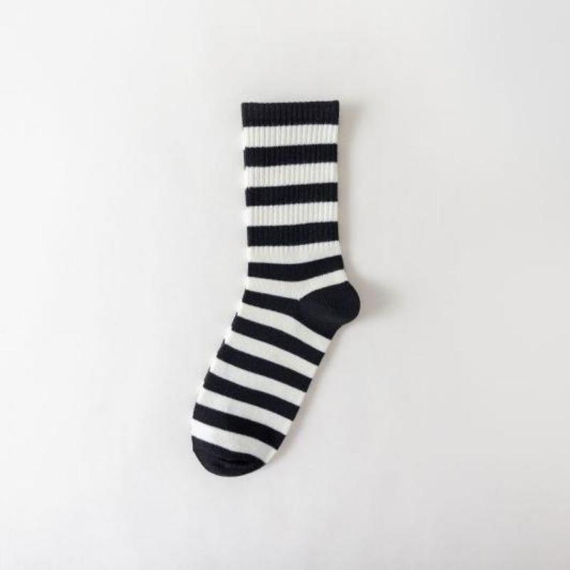 Trendige Socken, Lange Socken für Jungen und Mädchen, Mid-calf Sportsocken für College-Stil, Einfache und reine Baumwoll-Freizeitsocken