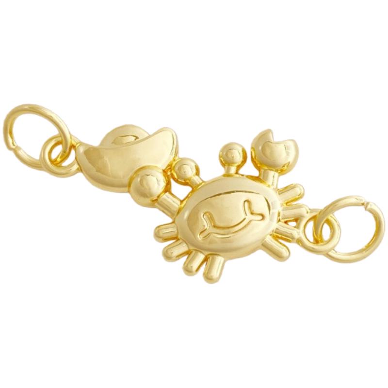 Crab Pendant: Copper-Plated, 18K Gold Ocean Series - High Color Retention Jewelry Accessory for DIY Bracelets & Necklaces.