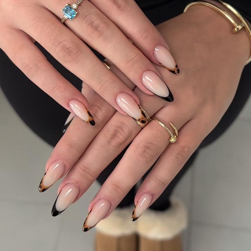 Europäische und amerikanische Gradient Pfirsichblüten Ballett Kurze Nagelspitzen