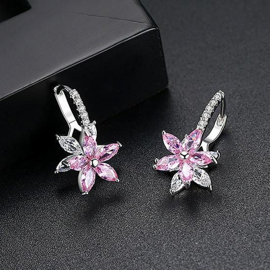 

Jinse Women s Zircon Crystal Flower Stud Earrings & Simple Korean Fashion Copper Ear Cuffs