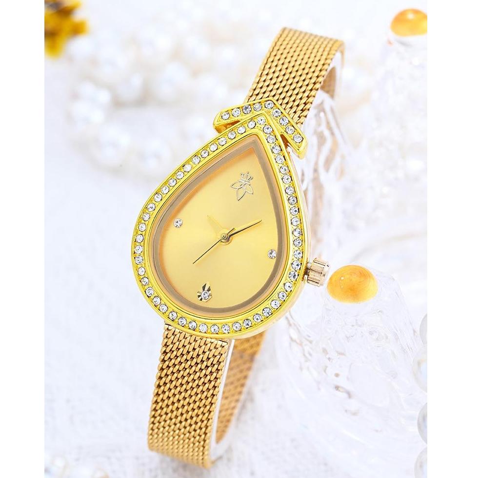 Elegant Diamond Crystal Quartz Watch for Women Fashion Golden Mesh Band Ladies Wristwatch Unique Design