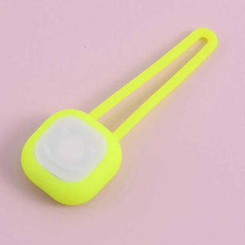 Colier cu LED pentru câini pentru animale de companie, pandantiv strălucitor, siguranță pe timp de noapte, anti-pierdere, colier, zgarda luminoase, cu decor strălucitor pentru câini, lumină de noapte