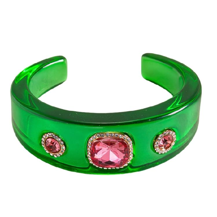Stylish Round Resin Cuff Bracelet with Gemstones Decorations Handmade Adjustable Wristband Fashion Accessory
