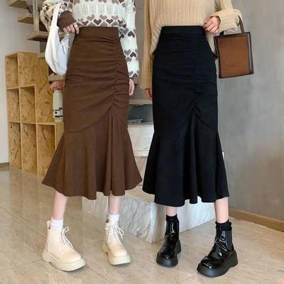 Herbst und Frühling Damen Rüschen schmaler hoch taillierter Meerjungfrau-Rock All-Match-einfarbiger, umwickelter, hüftgestrickter, ausgestellter Rock