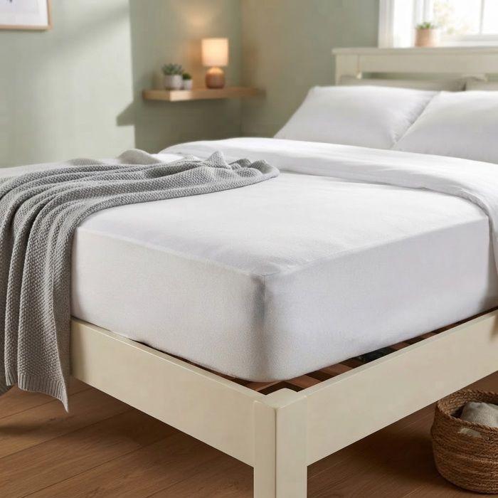 Protège matelas éponge Peva anti acariens 180 x 200 cm Ponny blanc