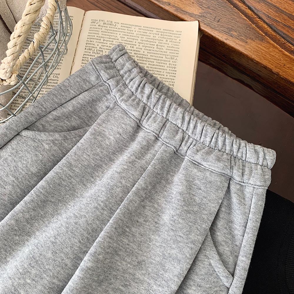 2025 Spring Boys' Korean Style Solid Color Casual Sweatpants - Versatile and Trendy Kids' Clothing
