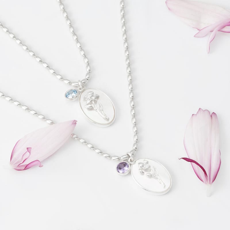 

TATIANA (SILVER925) Deer Flower (Birth Flower) NZ2020 July Water lily