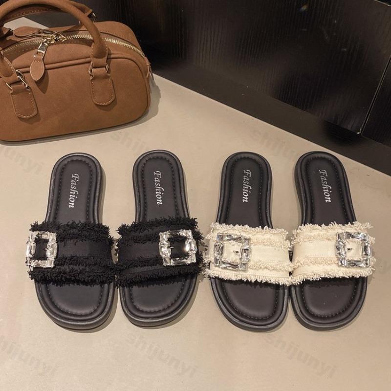 Fashion Women's Flat Slippers 2025 Summer Fashion Fringe Outdoor Soft Sole Beach Shoes Lightweight Comfortable Non Slip Casual Sandals