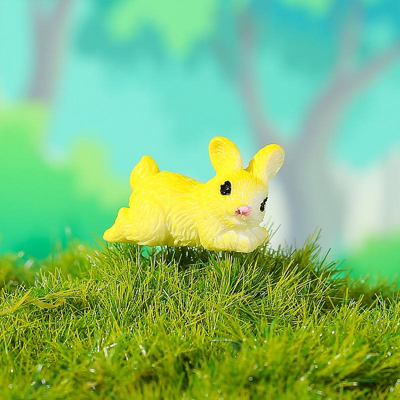 Rabbit Paradise: Cute Cartoon Rabbit Miniature Garden Ornaments - Colorful Resin Accessories & Crafts