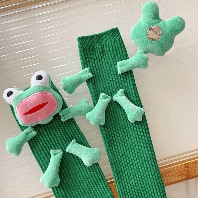 Cute Quirky 3D Ugly Frogs Calf Socks for Women and Teens Novelty Funny Middle Tube Socks for Casual and Cosplay Party