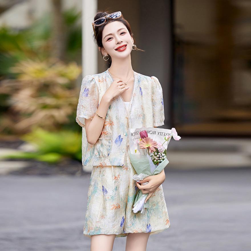 

Костюм женский летний новый маленький свежий темперамент повседневный маленький ароматный шорты комплект из двух предметов модный XXL