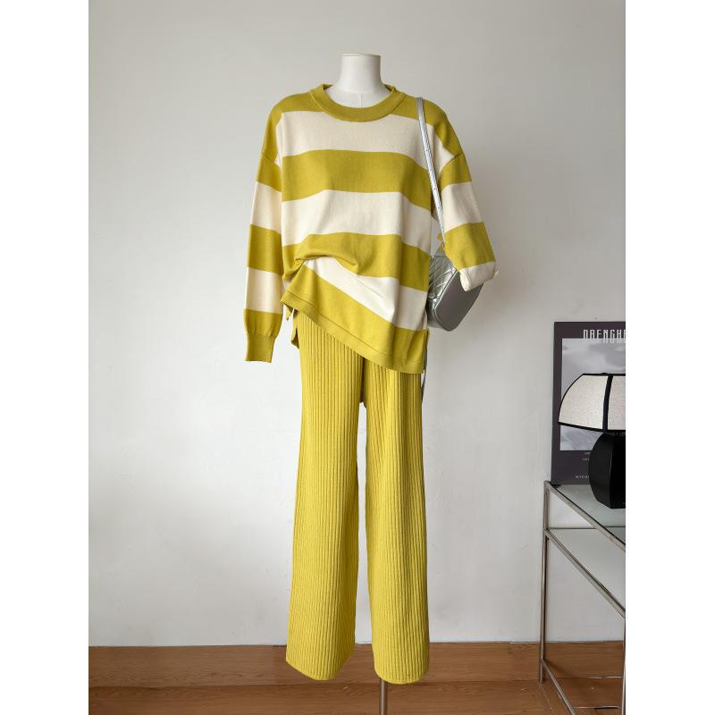 Autumn and Winter Sweater Splicing Striped Crew Neck Fashion Casual Loose Lazy Knitting Two-piece Set Women