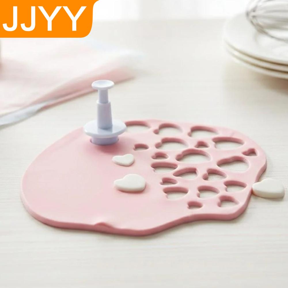 3Pcs Silicone Mould Set for Baking DIY Cake Candy Pasta Heart Oval Rhombus Shape Kitchen Baking Tools Cake Decorating Supplies
