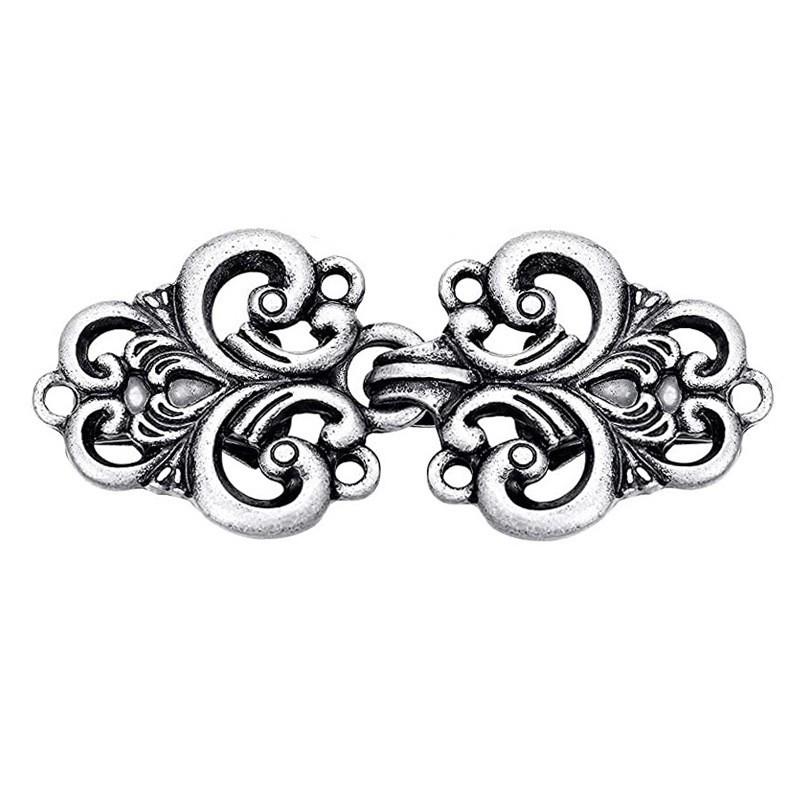 Retro Chinese Alloy Shawl Clip: Creative Hollow Scarf Buckle, Double Sweater Clip Brooch Travel Accessory.