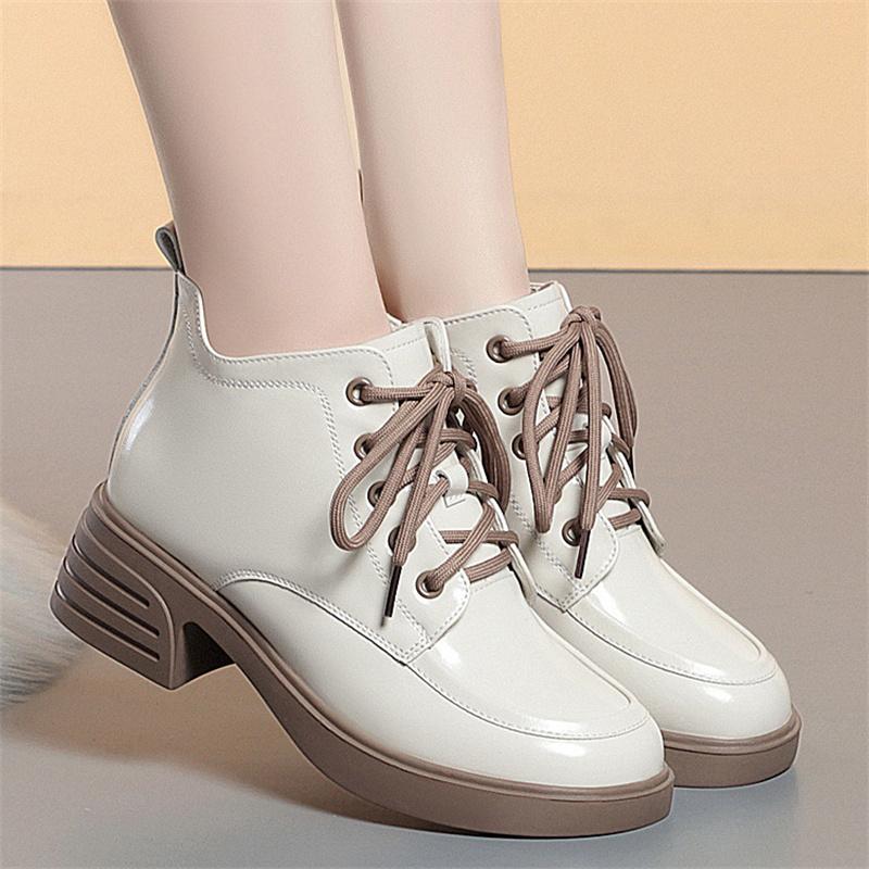 Móda Pohodlné Vintage Lakovaná kůže Plus Sametová hřejivost Platforma Boty Ženy 2024 Hranaté podpatky Kancelář Maminka Kotníkové boty