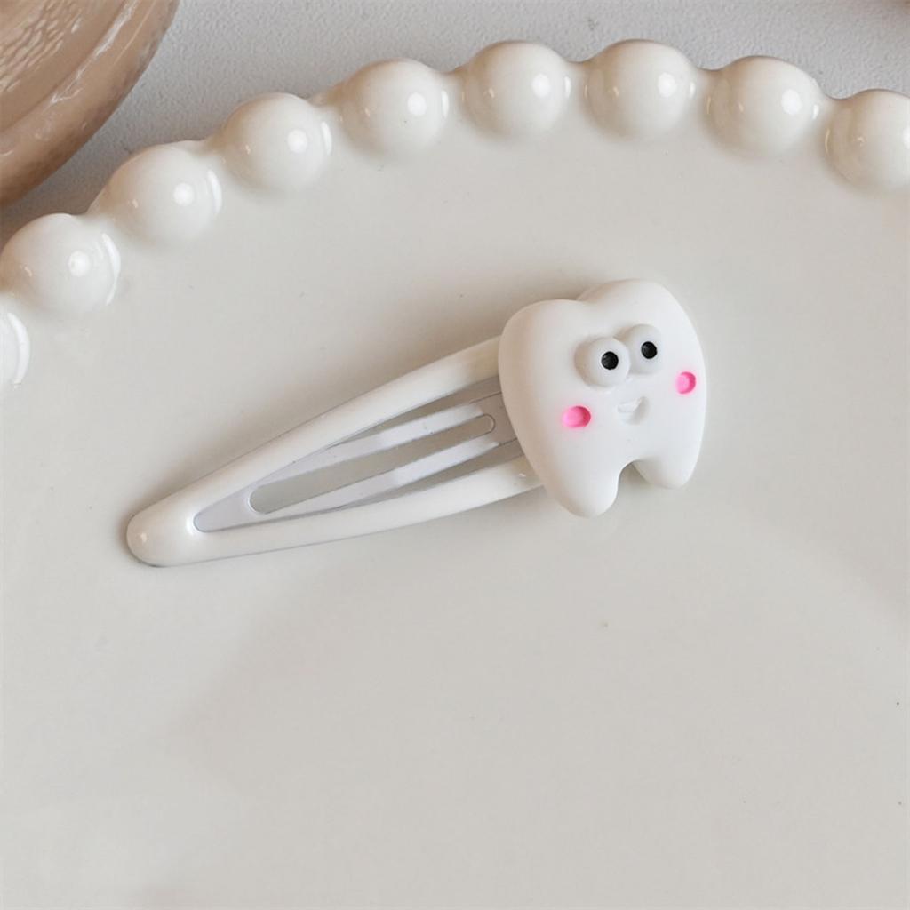 Delicate Bangs Clip Cute Tooth Y2K Barrettes Clip Harajuku Hairpin Sweet Girls Hair Harajuku Lady Mini Tooth