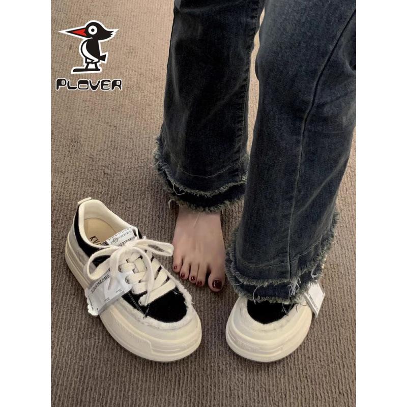 

Модные маленькие белые туфли 2025 Новые универсальные парусиновые туфли на платформе Женские повседневные кеды CANVAS 35 чёрный