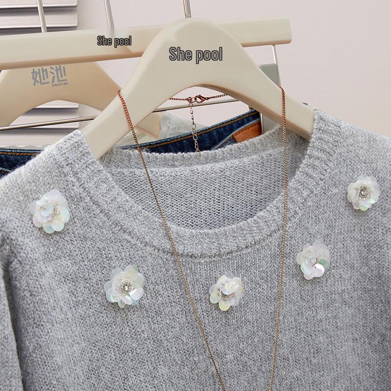 Women's Sequin 3D Floral Knitted T-shirt
